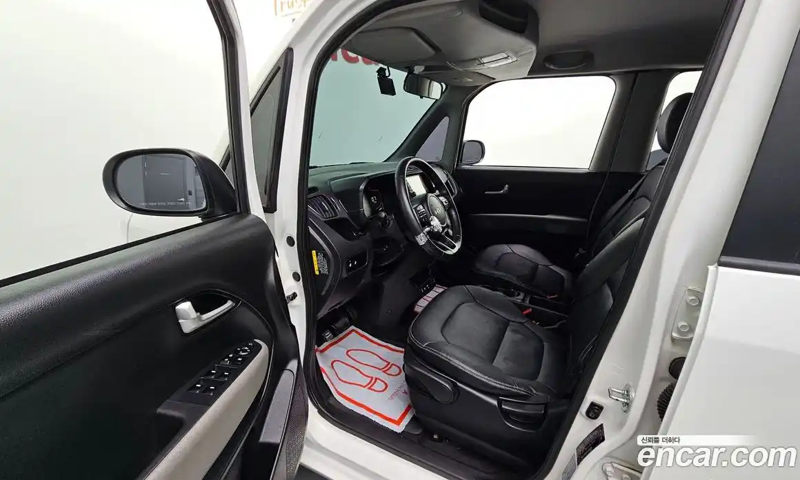 Kia Ray 2023 1.0 Автомат в Москве № 131505, фото 17