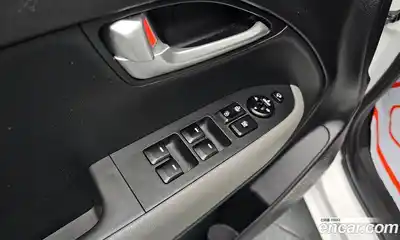 Kia Ray 2023 1.0 Автомат в Москве № 131505, миниатюра 2