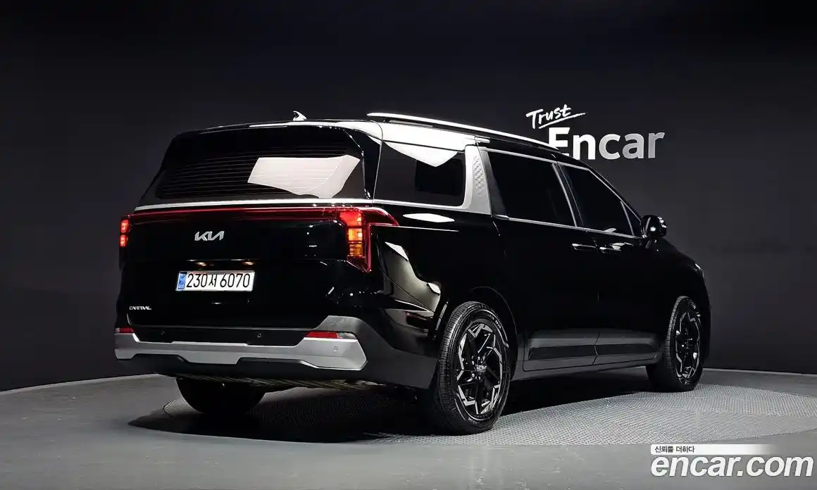 Kia Canival 2025 3.5 Автомат в Москве № 131665, фото 13