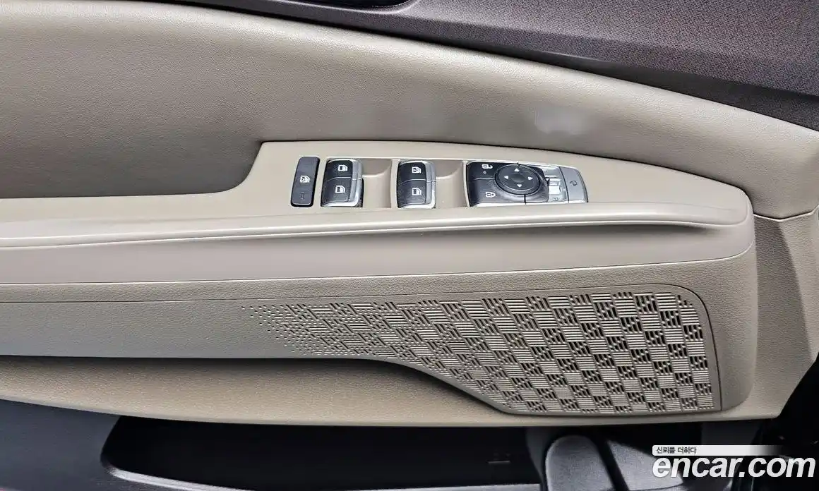 Kia Canival 2025 3.5 Автомат в Москве № 131665, фото 5