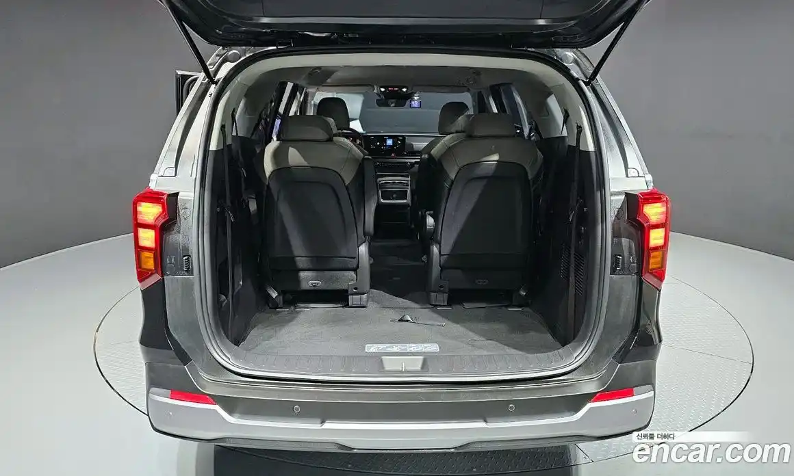 Kia Canival 2025 3.5 Автомат в Москве № 131665, фото 7