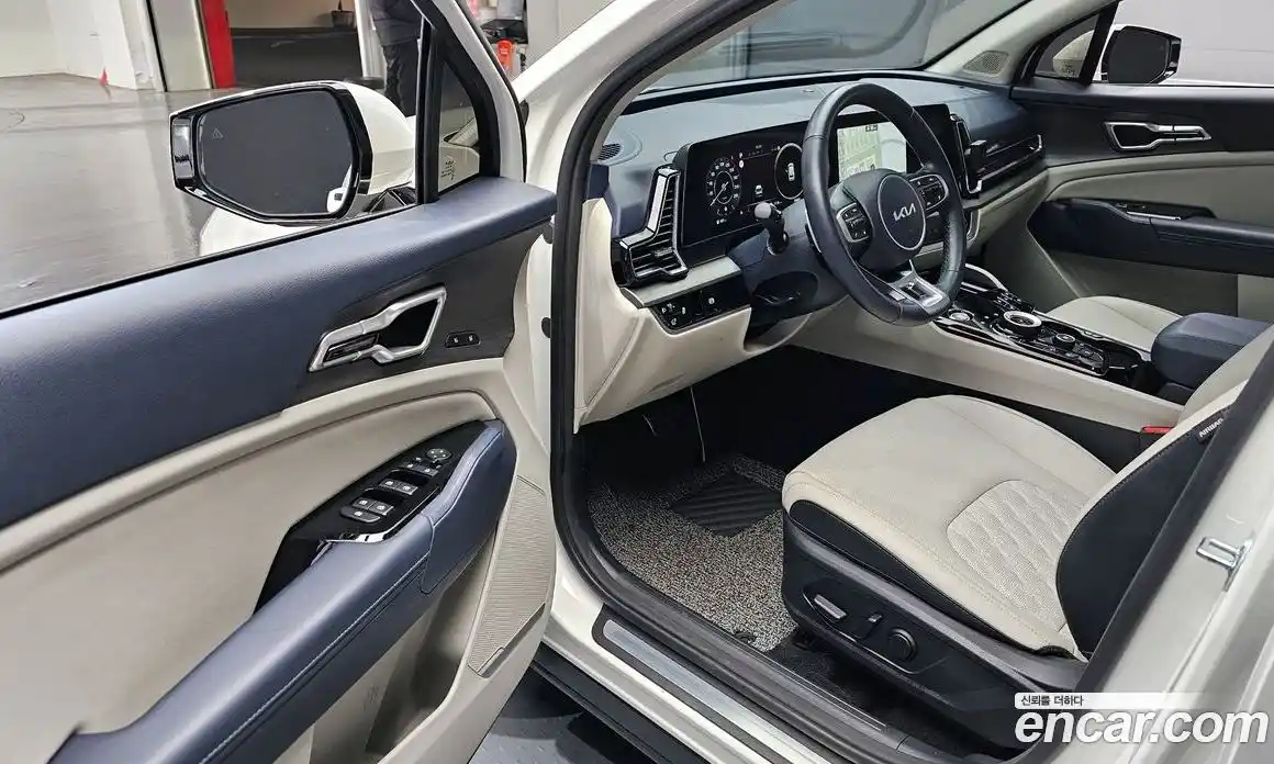 Kia Sportage 2023 1.6 Автомат в Москве № 132266, фото 12