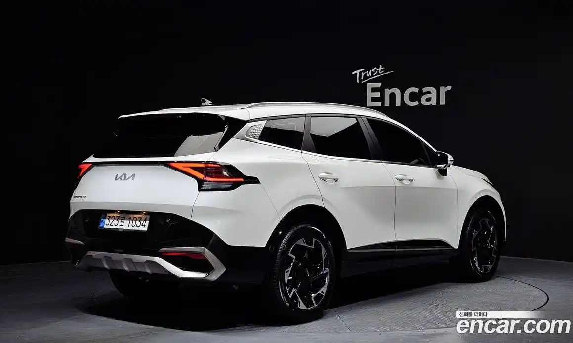 Kia Sportage 2023 1.6 Автомат в Москве № 132266, фото 13