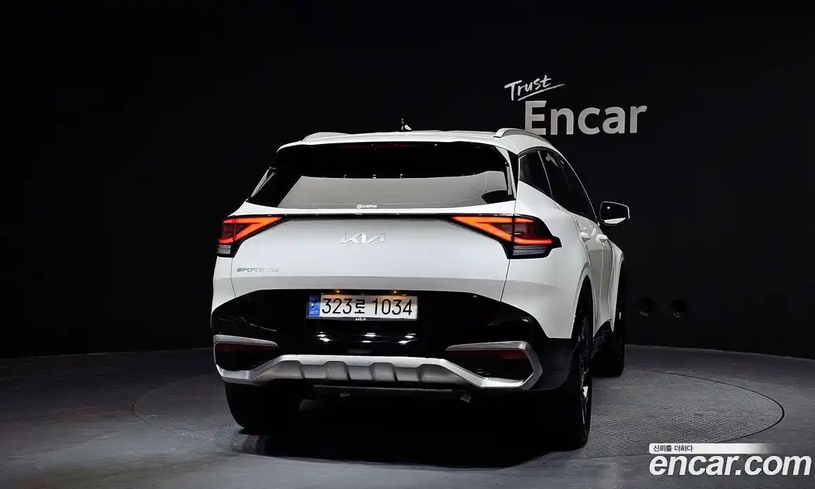 Kia Sportage 2023 1.6 Автомат в Москве № 132266, фото 19