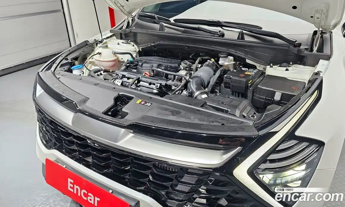 Kia Sportage 2023 1.6 Автомат в Москве № 132266, фото 9