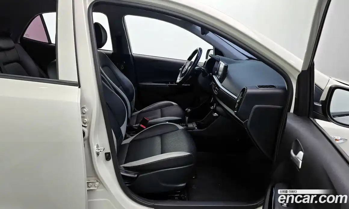 Kia Morning 2018 1.0 Автомат в Москве № 134152, фото 9