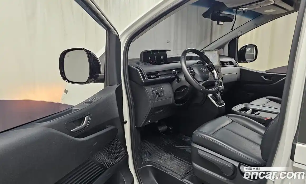 Hyundai Staria 2022 2.2 Автомат в Москве № 134509, фото 6