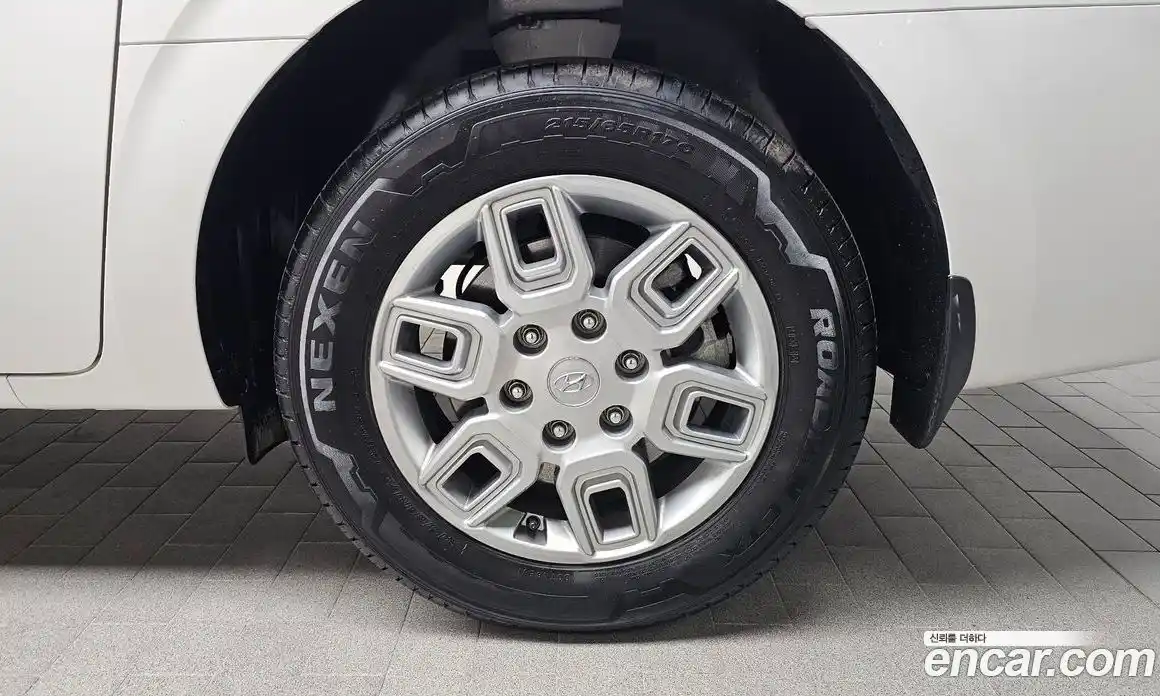 Hyundai Staria 2022 2.2 Автомат в Москве № 134509, фото 9