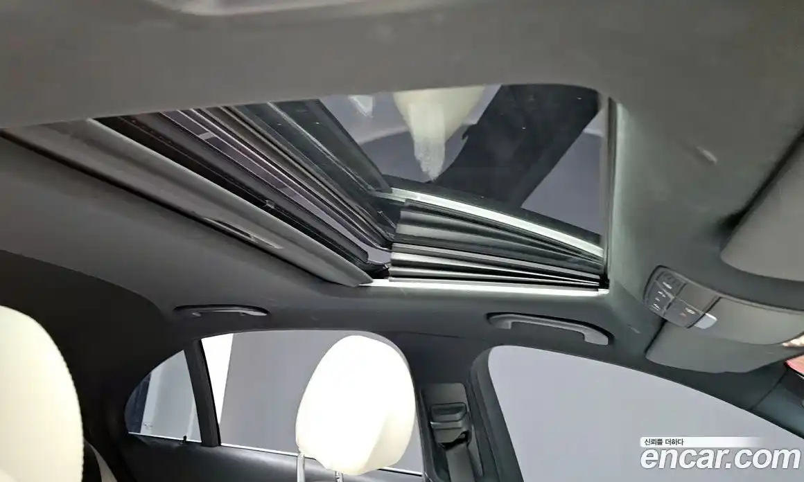 Mercedes-Benz E-Class 2022 2.0 Автомат в Москве № 137644, фото 13