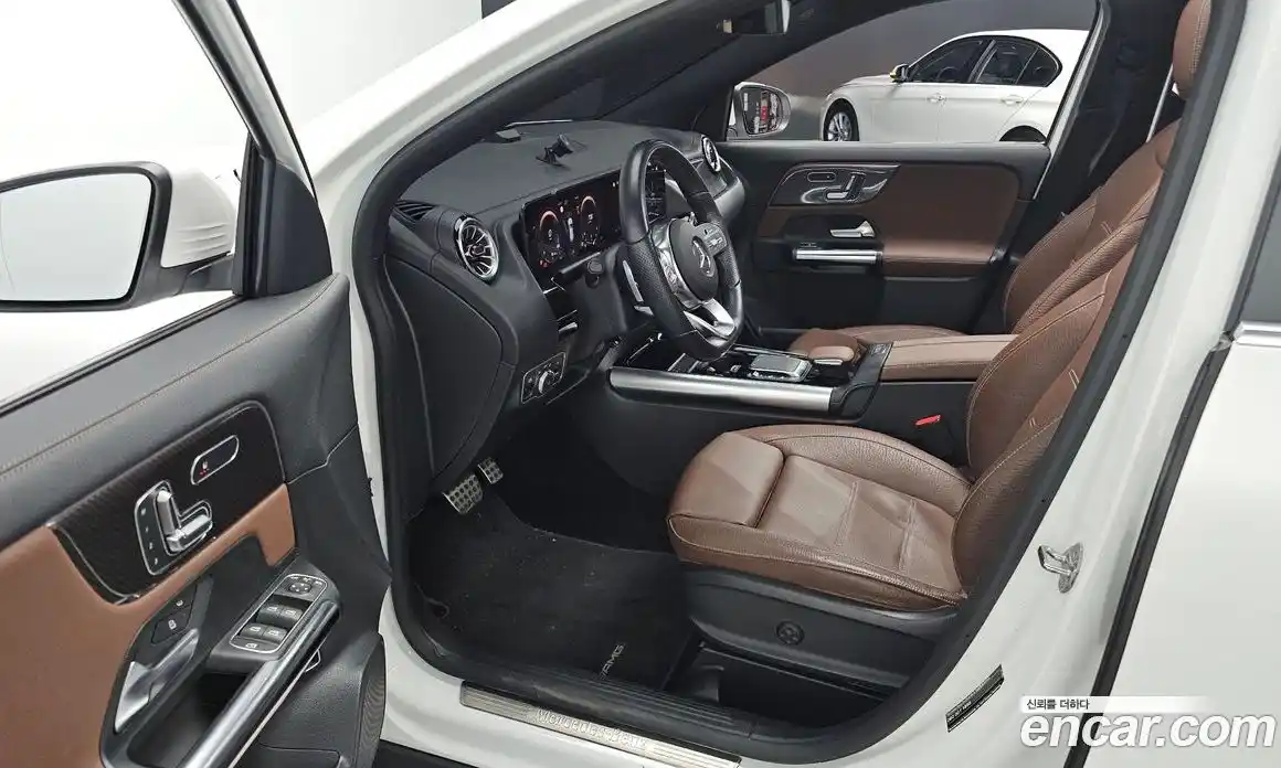 Mercedes-Benz GLA-Class 2023 2.0 Автомат в Москве № 139208, фото 11