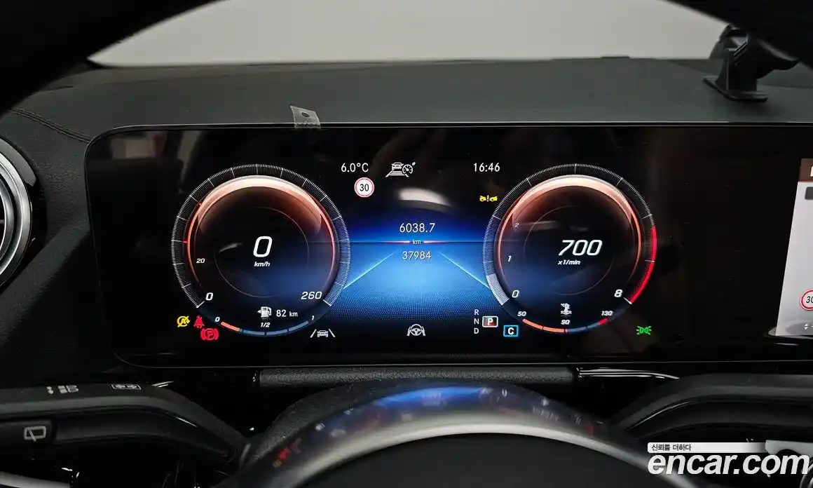 Mercedes-Benz GLA-Class 2023 2.0 Автомат в Москве № 139208, фото 8