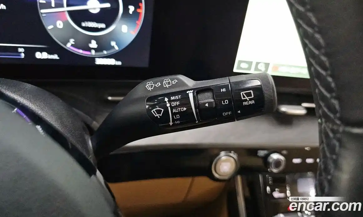 Kia Canival 2023 3.5 Автомат в Москве № 13930, фото 4