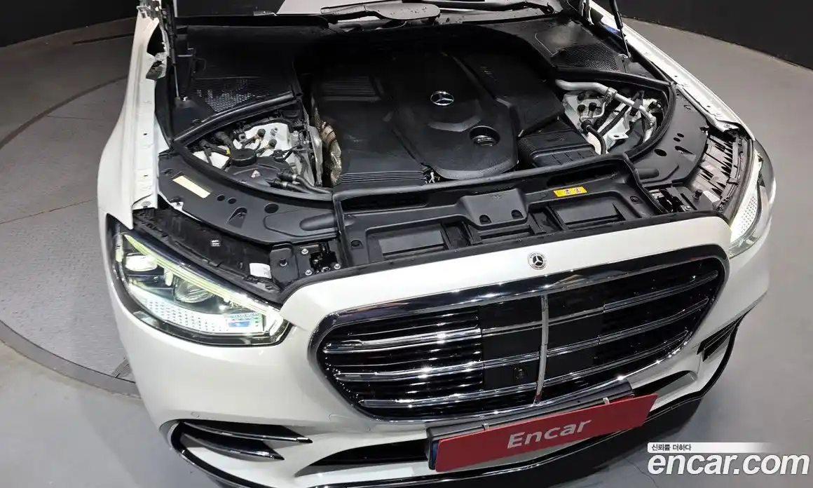 Mercedes-Benz S-Class 2023 2.9 Автомат в Москве № 143656, фото 18