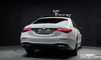 Mercedes-Benz S-Class 2023 2.9 Автомат в Москве № 143656, миниатюра 3