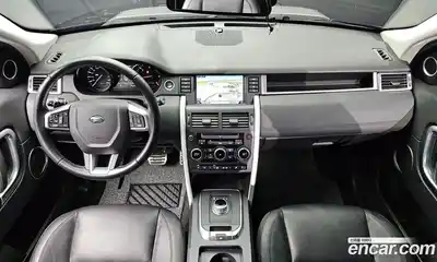 Land Rover Discovery Sport 2016 2.0 Автомат в Москве № 154208, миниатюра 5