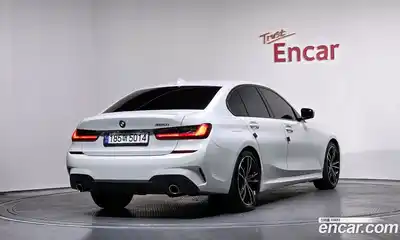 BMW 3-Series 2022 2.0 Автомат в Москве № 154895, миниатюра 9