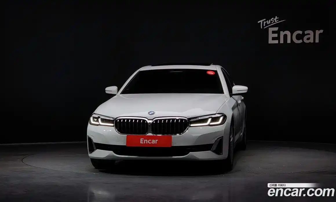 BMW 5-Series 2023 2.0 Автомат в Москве № 155499, фото 16