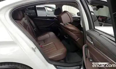 BMW 5-Series 2023 2.0 Автомат в Москве № 155499, миниатюра 10