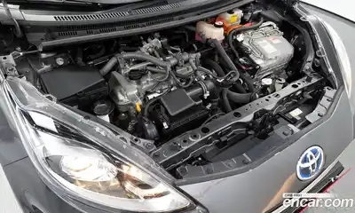 Toyota Prius 2018 1.5 Автомат в Москве № 155650, миниатюра 6