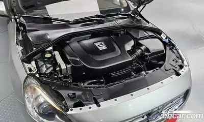 Volvo S60 2011 2.4 Автомат в Москве № 158156, миниатюра 5