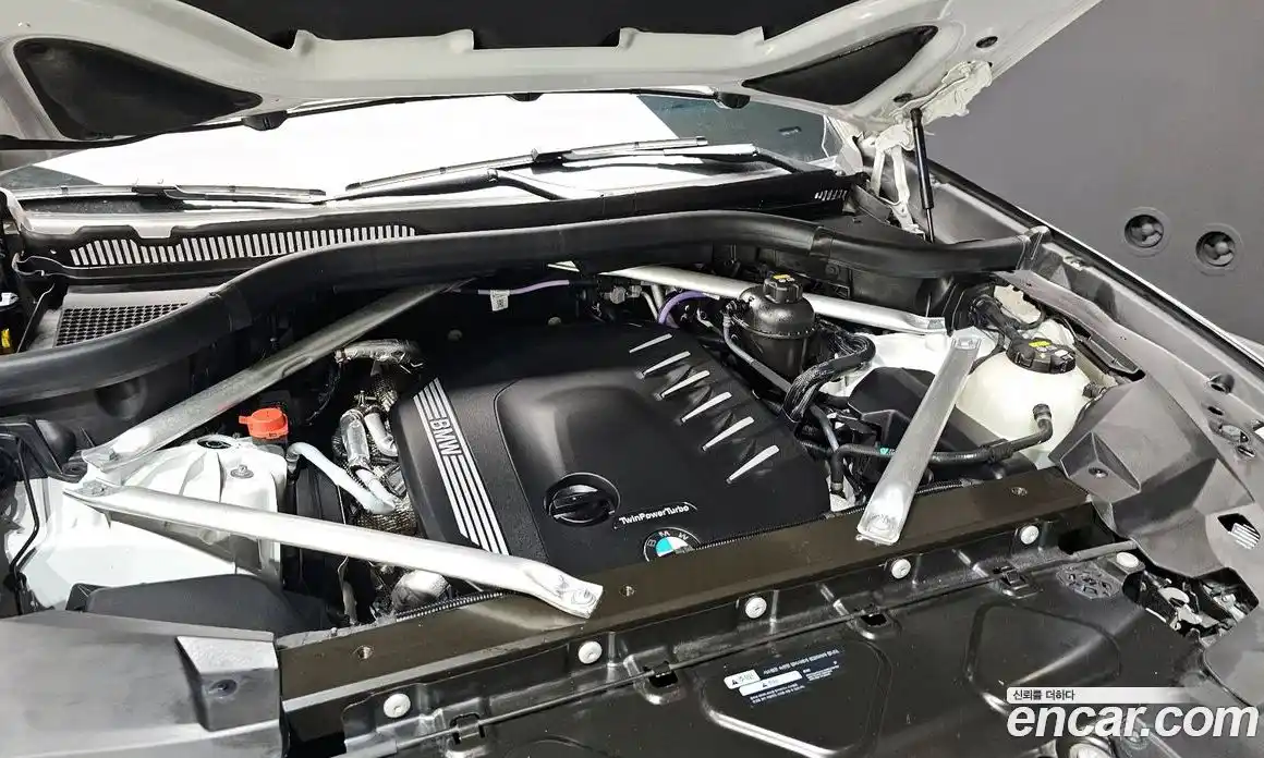 BMW X6 2021 3.0 Автомат в Москве № 158681, фото 3