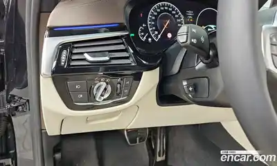 BMW 5-Series 2019 2.0 Автомат в Москве № 159199, миниатюра 5