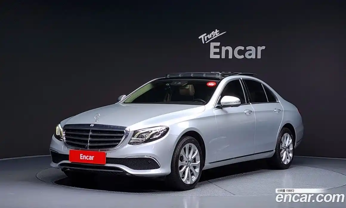 Mercedes-Benz E-Class 2017 2.0 Автомат в Москве № 159769, фото 18