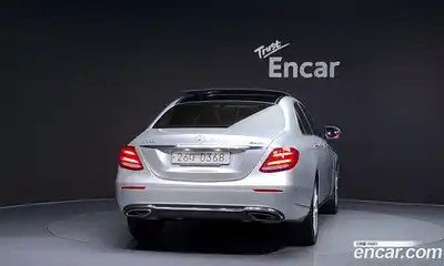 Mercedes-Benz E-Class 2017 2.0 Автомат в Москве № 159769, миниатюра 9
