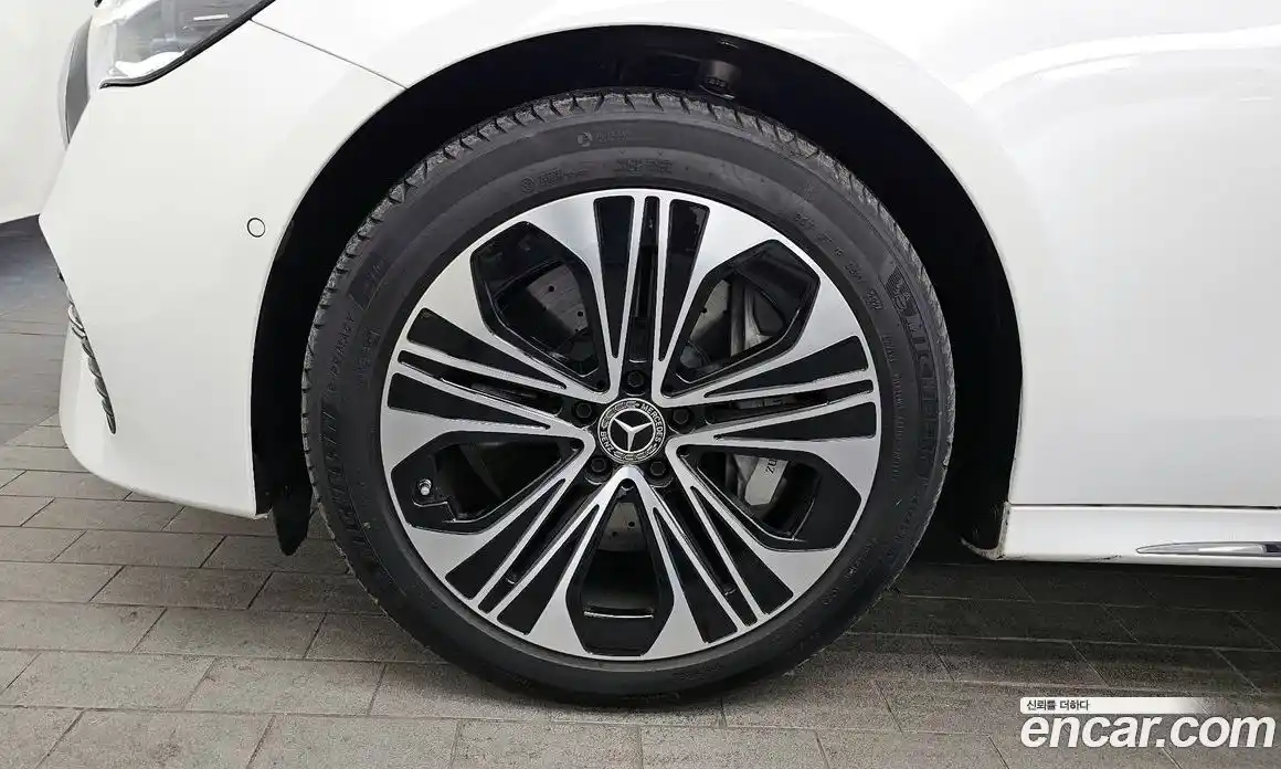 Mercedes-Benz E-Class 2025 2.0 Автомат в Москве № 160203, фото 12