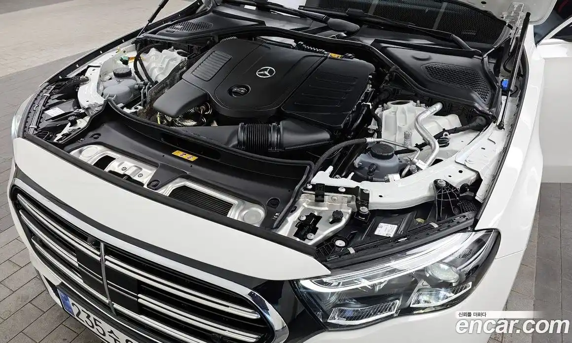 Mercedes-Benz E-Class 2025 2.0 Автомат в Москве № 160203, фото 17