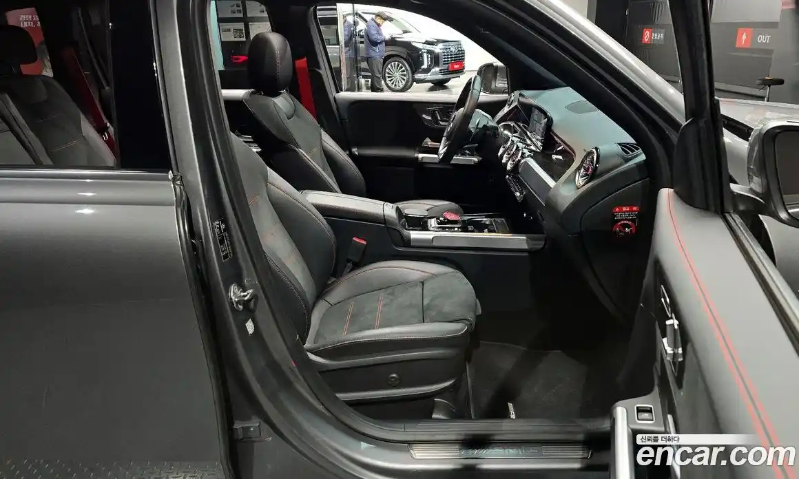 Mercedes-Benz GLB-Class 2022 2.0 Автомат в Москве № 160365, фото 11