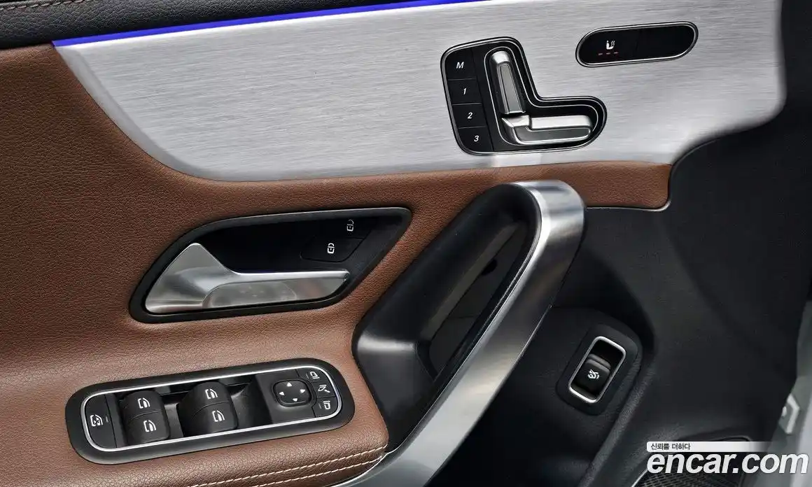 Mercedes-Benz CLA-Class 2020 2.0 Автомат в Москве № 160555, фото 7