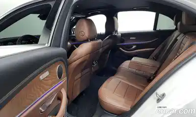 Mercedes-Benz E-Class 2021 2.0 Автомат в Москве № 160708, миниатюра 11