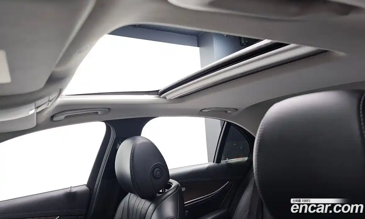 Mercedes-Benz E-Class 2019 2.0 Автомат в Москве № 161002, фото 17