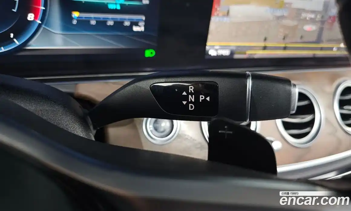 Mercedes-Benz E-Class 2019 2.0 Автомат в Москве № 161002, фото 3