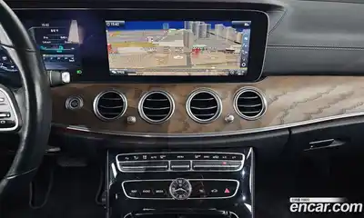 Mercedes-Benz E-Class 2019 2.0 Автомат в Москве № 161002, миниатюра 7