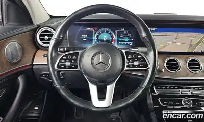 Mercedes-Benz E-Class 2019 2.0 Автомат в Москве № 161002, миниатюра 8