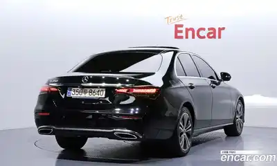 Mercedes-Benz E-Class 2021 2.0 Автомат в Москве № 161819, миниатюра 2