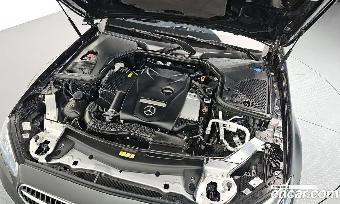 Mercedes-Benz E-Class 2021 2.0 Автомат в Москве № 161819, фото 6