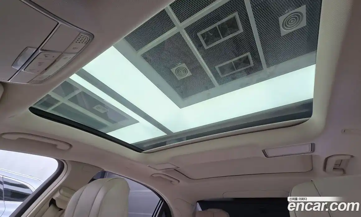 Mercedes-Benz S-Class 2018 4.0 Автомат в Москве № 162080, фото 18