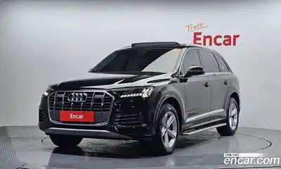 Audi Q7 2022 3.0 Автомат в Москве № 162563, миниатюра 4
