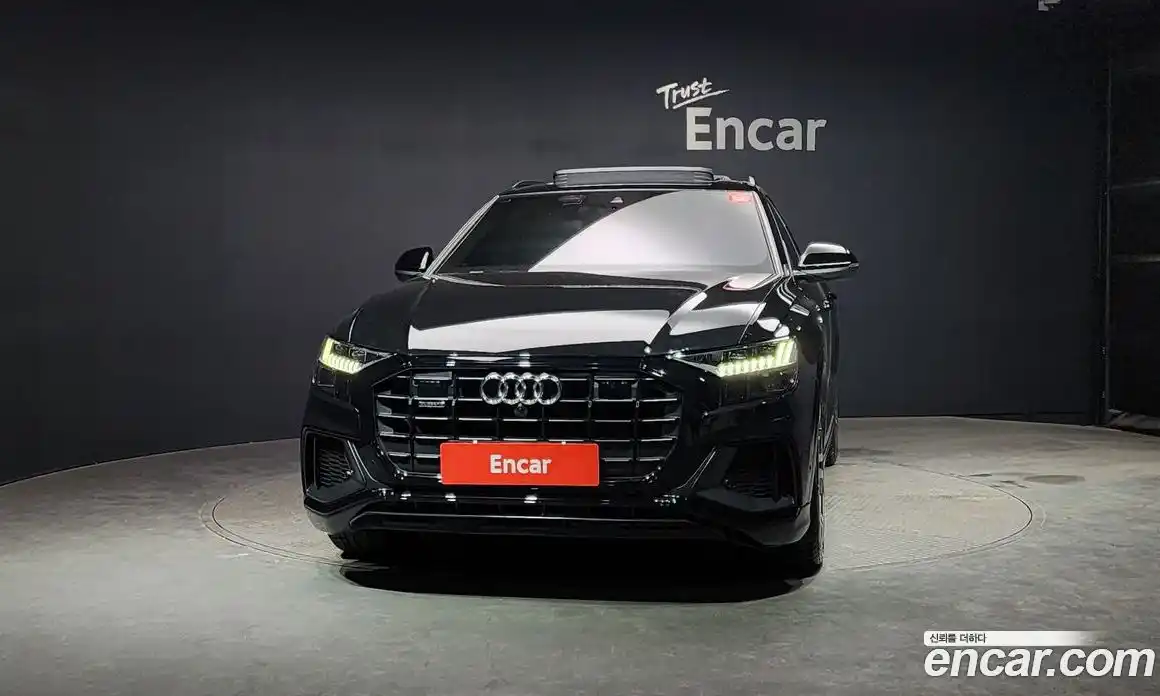 Audi Q8 2023 3.0 Автомат в Москве № 162654, фото 17