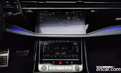 Audi Q8 2023 3.0 Автомат в Москве № 162654, миниатюра 6