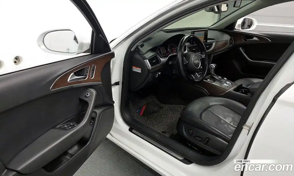 Audi A6 2015 2.0 Автомат в Москве № 163798, фото 12