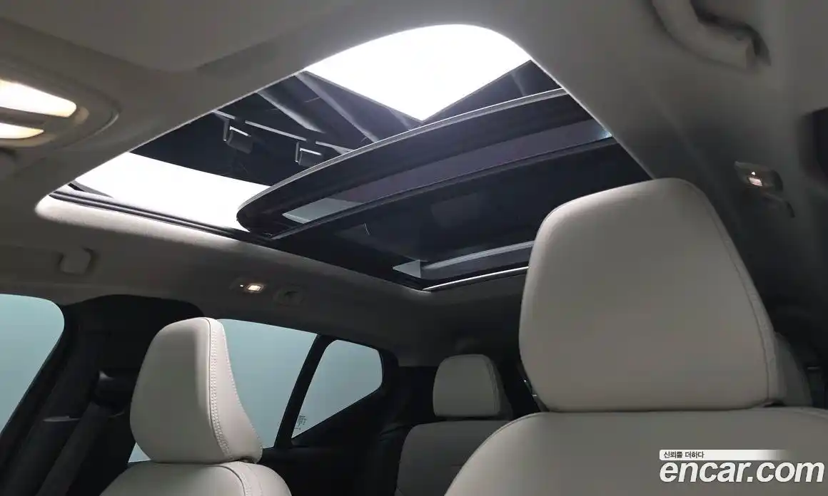 Volvo XC40 2025 2.0 Автомат в Москве № 164216, фото 14