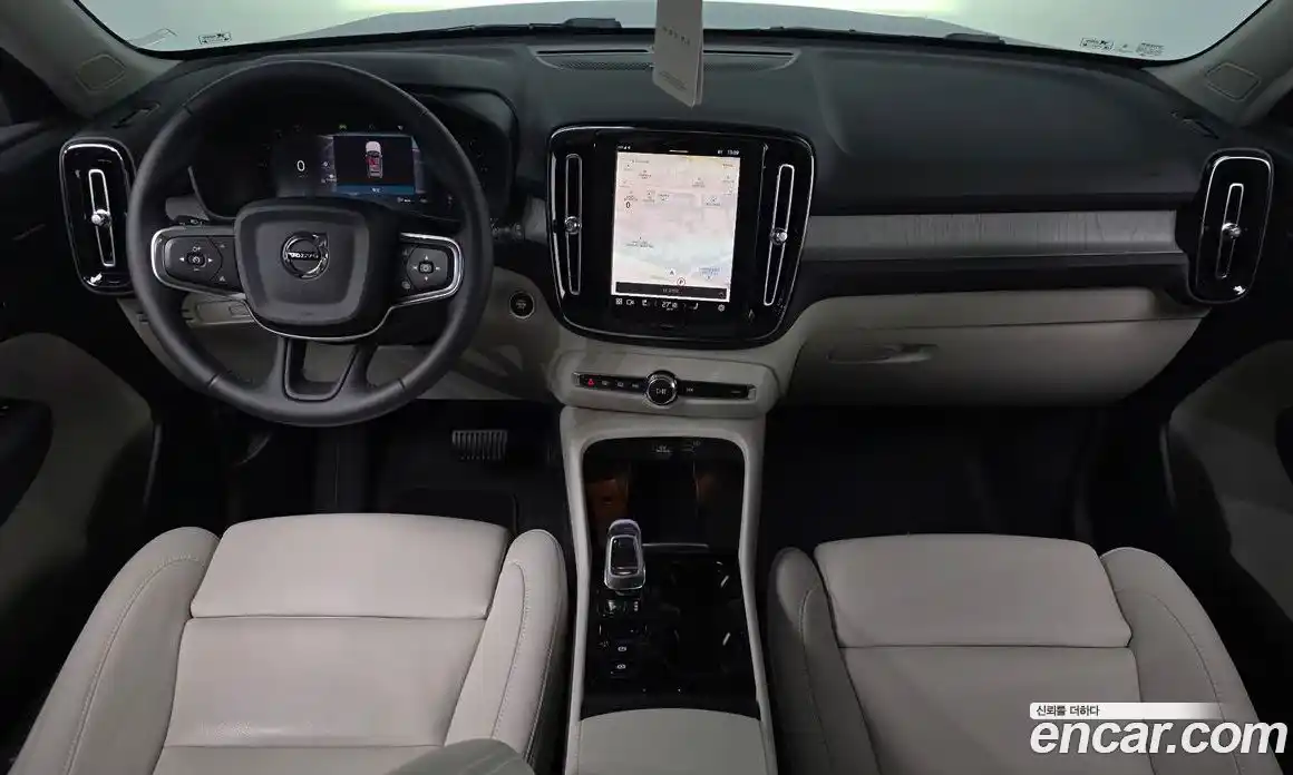 Volvo XC40 2025 2.0 Автомат в Москве № 164216, фото 19