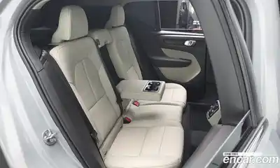 Volvo XC40 2025 2.0 Автомат в Москве № 164216, миниатюра 4