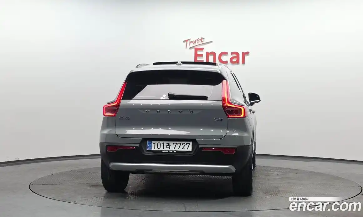 Volvo XC40 2025 2.0 Автомат в Москве № 164216, фото 9