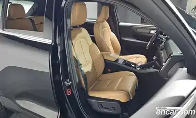 Volvo XC40 2020 2.0 Автомат в Москве № 164365, миниатюра 11