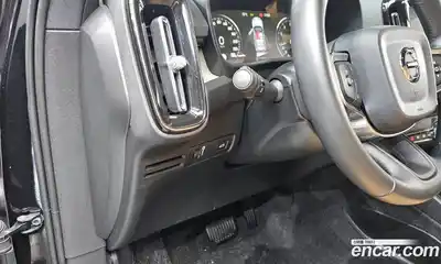 Volvo XC40 2020 2.0 Автомат в Москве № 164365, миниатюра 12